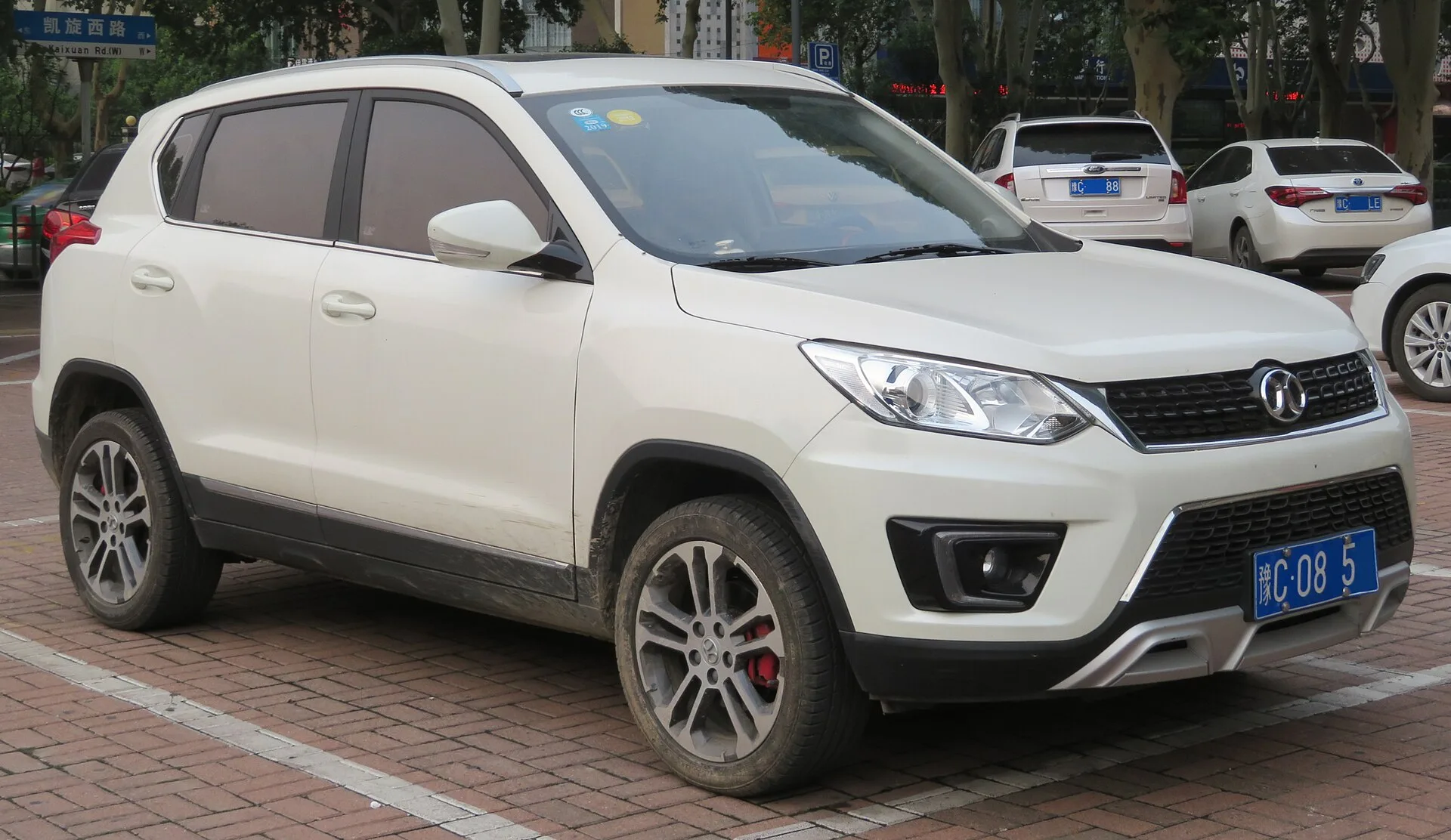 BAIC X35