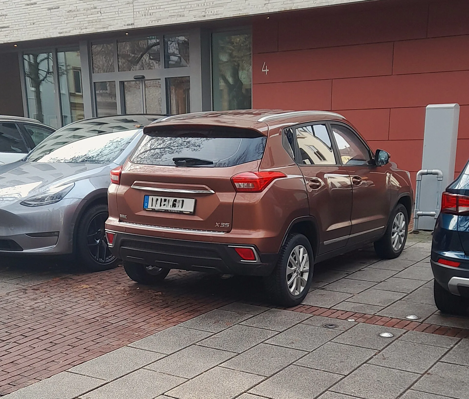 BAIC X35