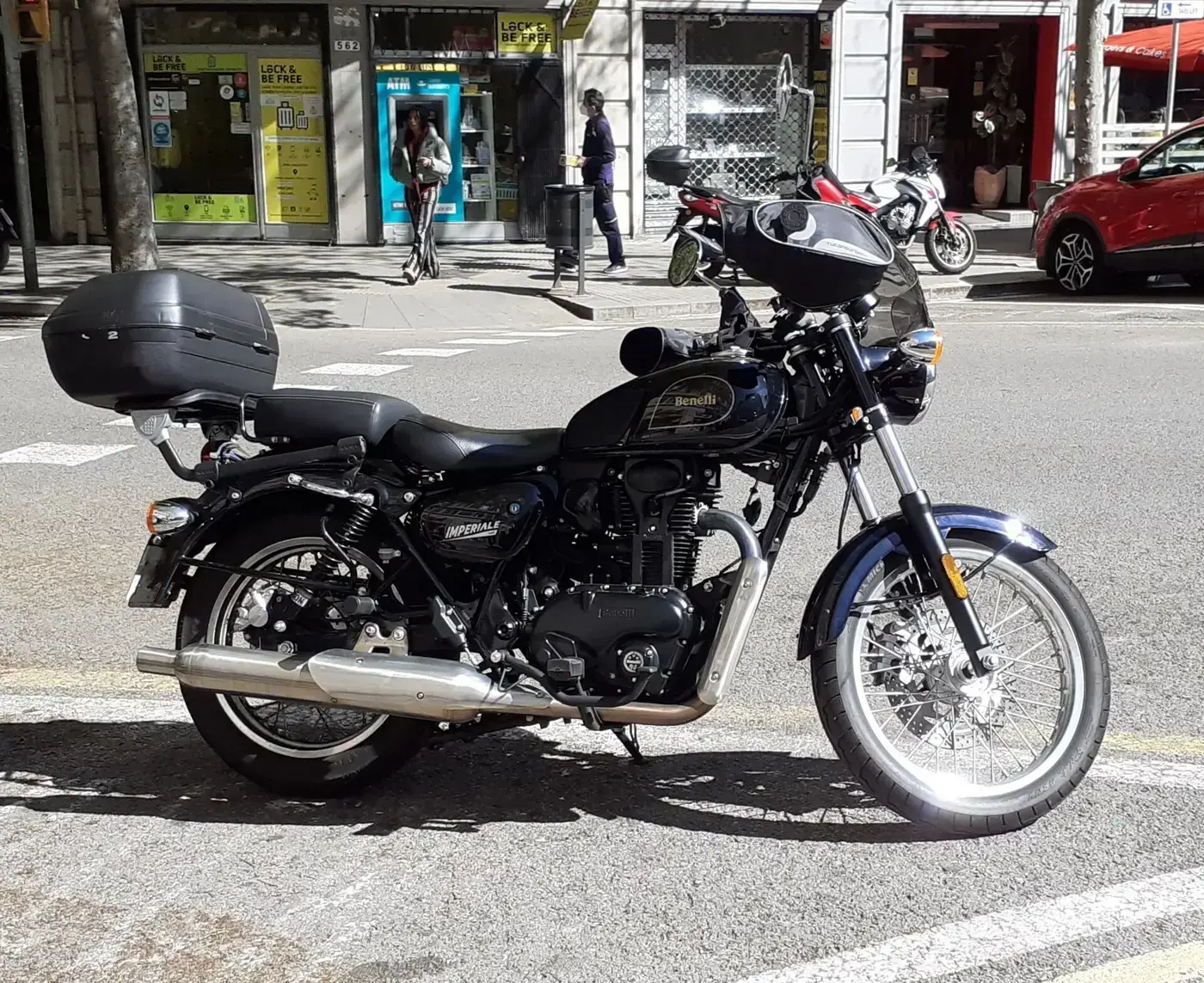 Benelli Imperiale, custom — vue extérieure