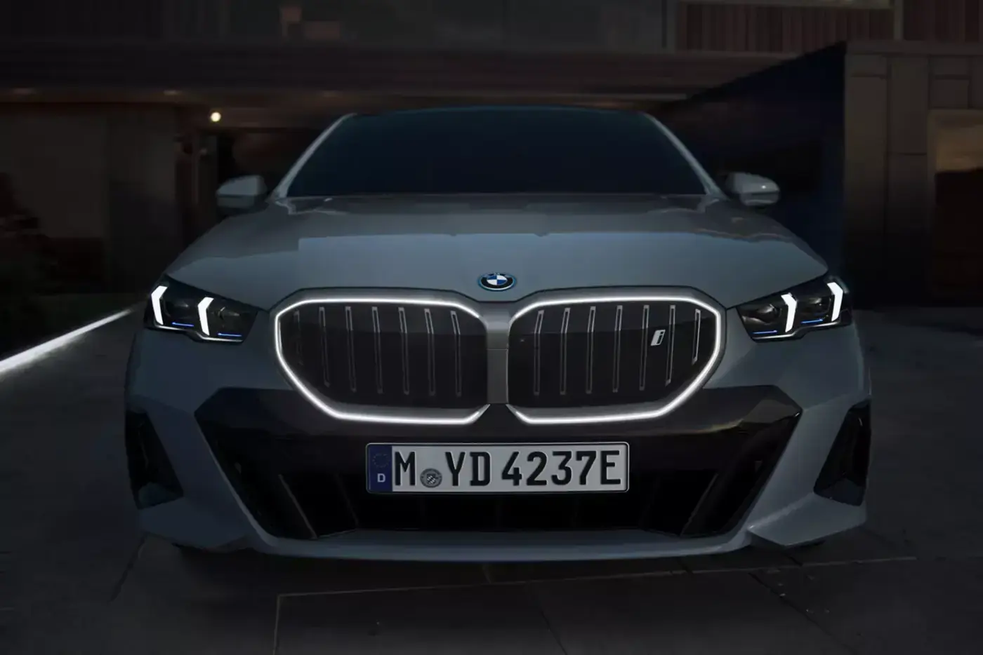 BMW i5