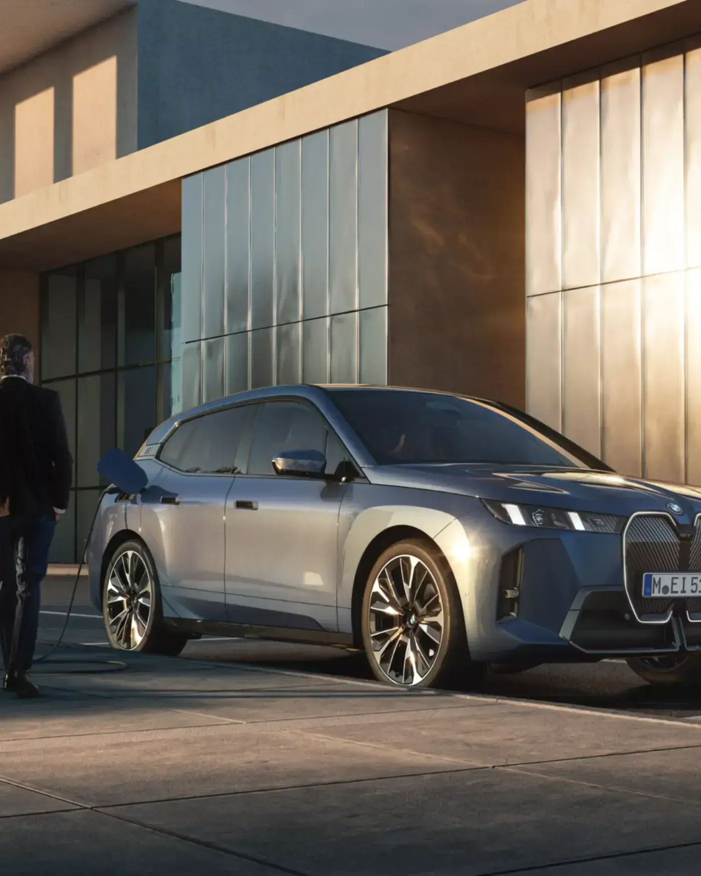 BMW iX
