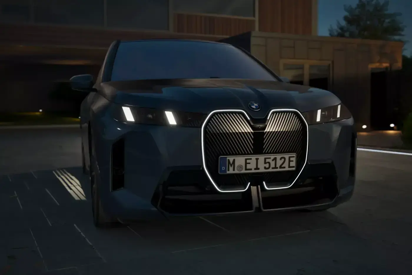 BMW iX