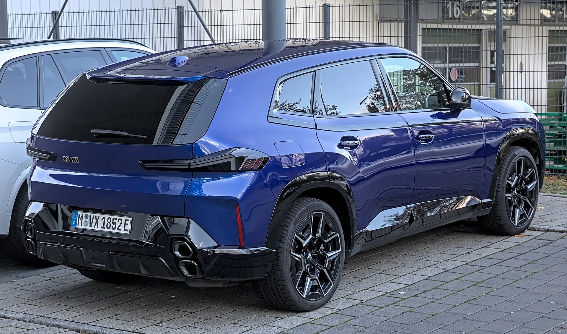 BMW XM