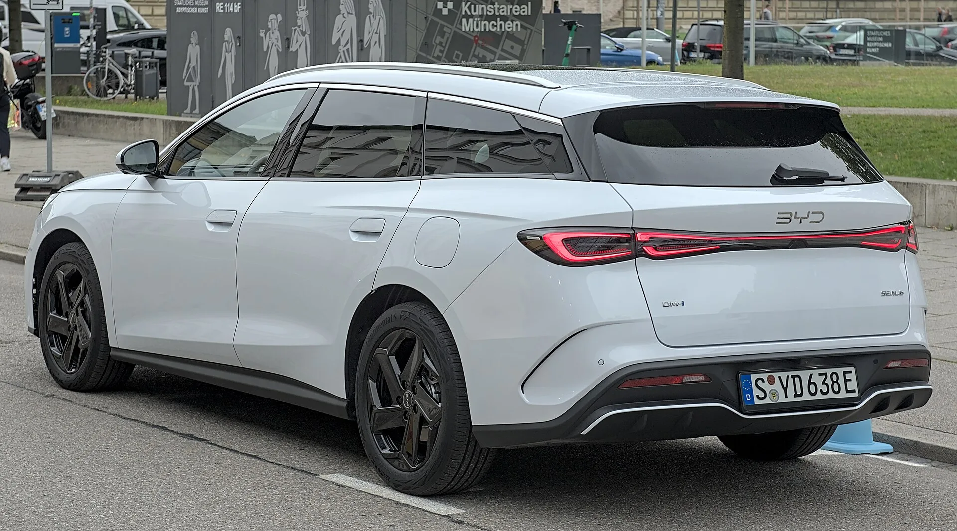 BYD Seal