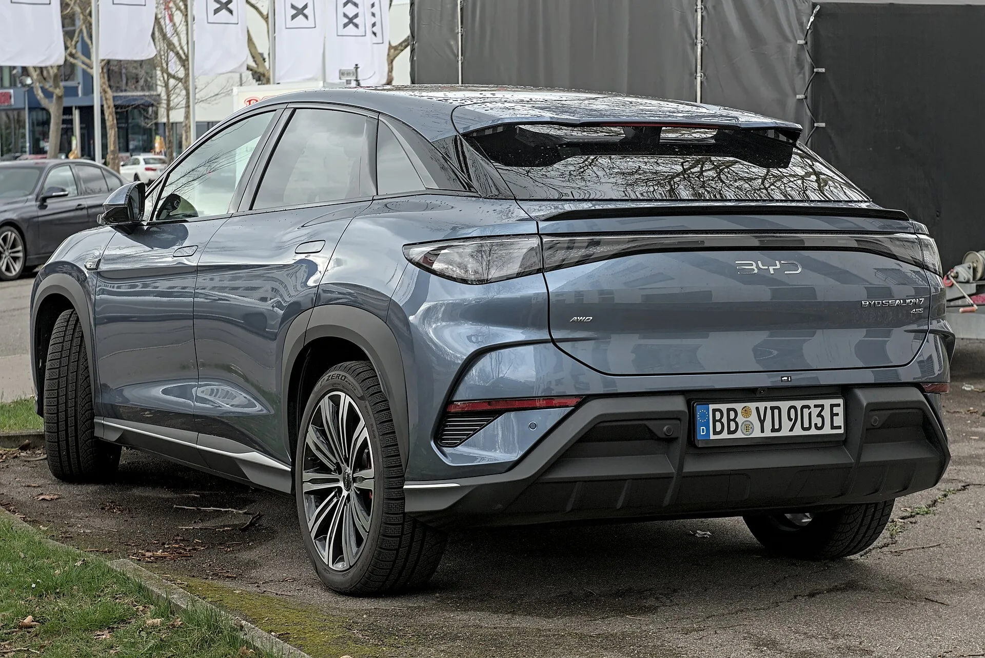 BYD sealion 7