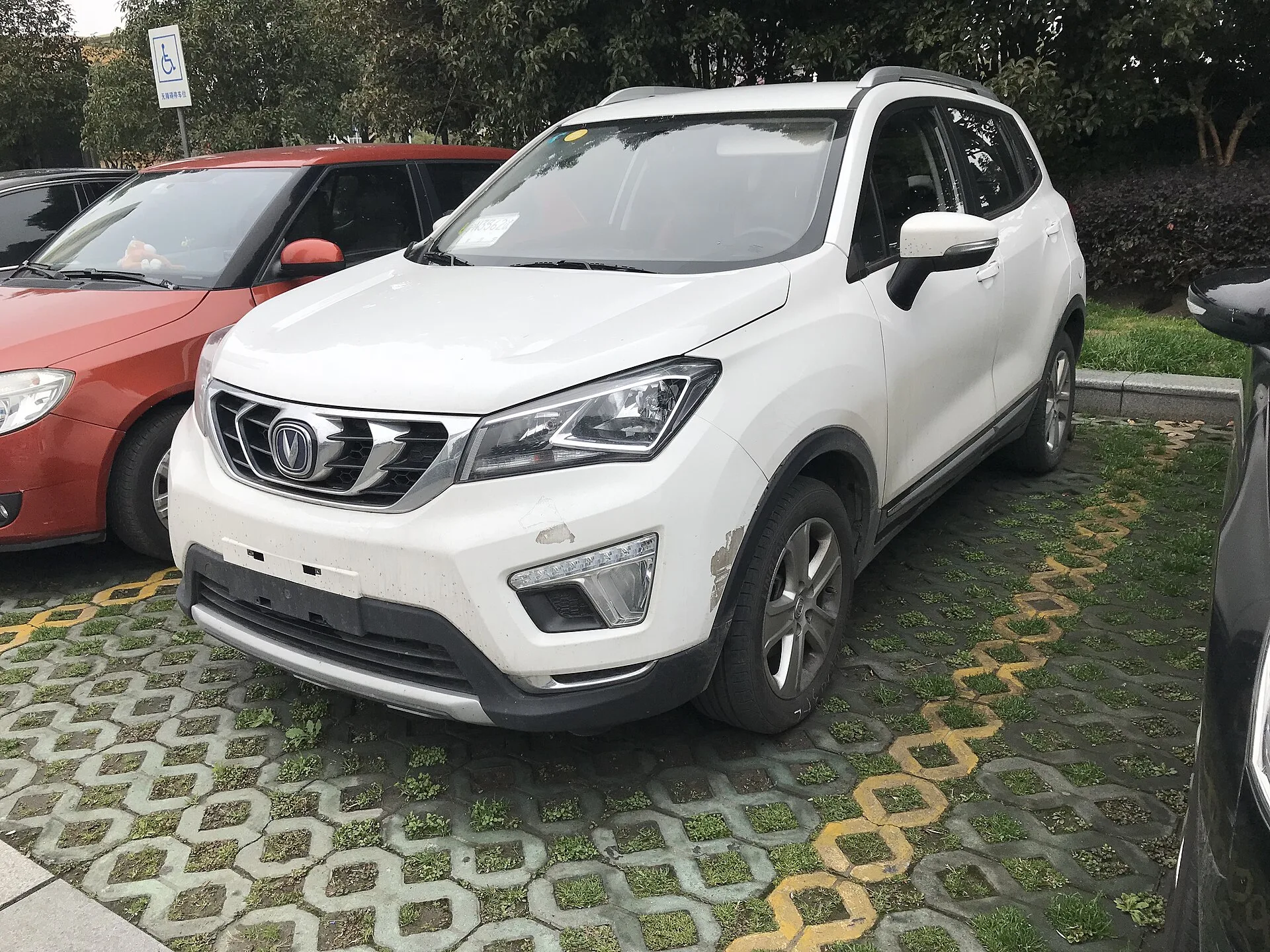 Changan CS15