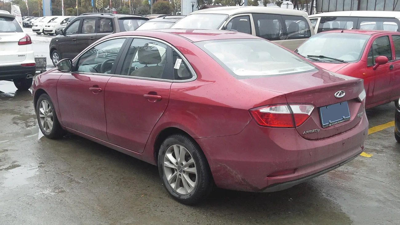 Chery Arrizo 6