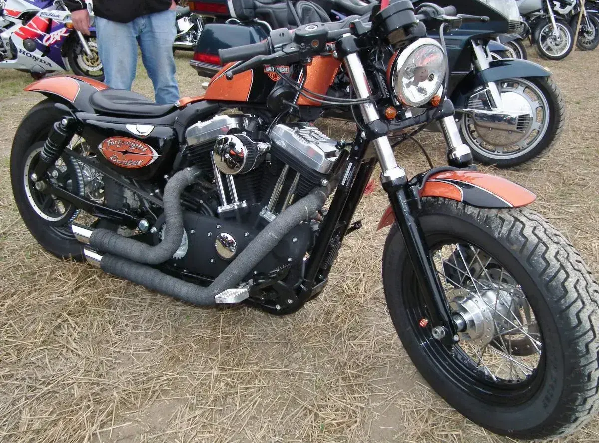 Harley-Davidson Forty Eight, custom — vue extérieure
