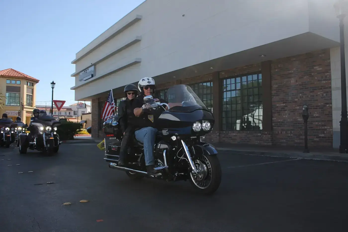 Harley-Davidson ROAD Glide, sportive — vue extérieure