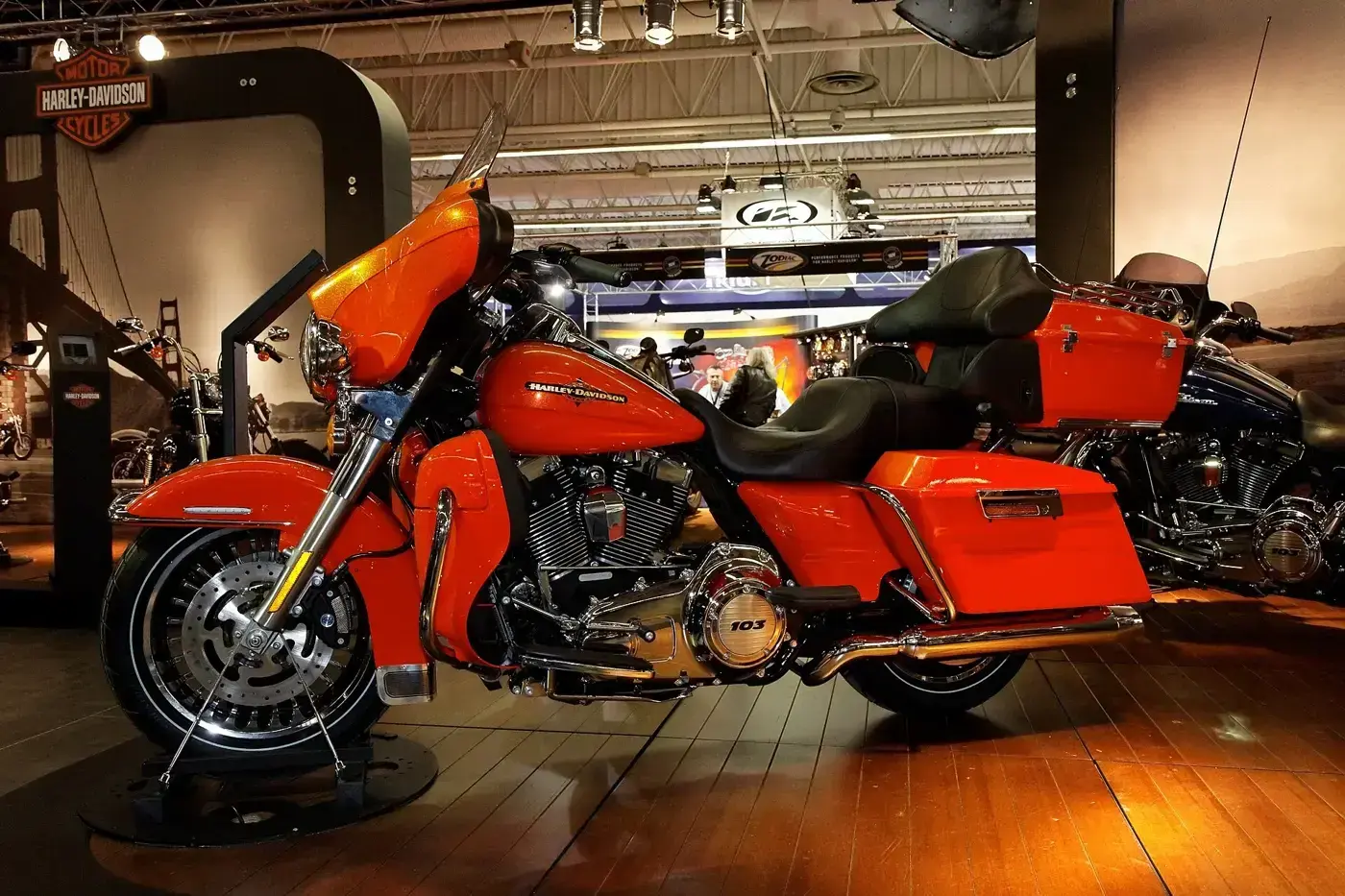 Harley-Davidson Ultra Limited, sportive — vue extérieure