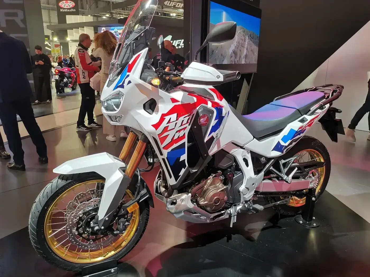 Honda Africa Twin, trail — vue extérieure