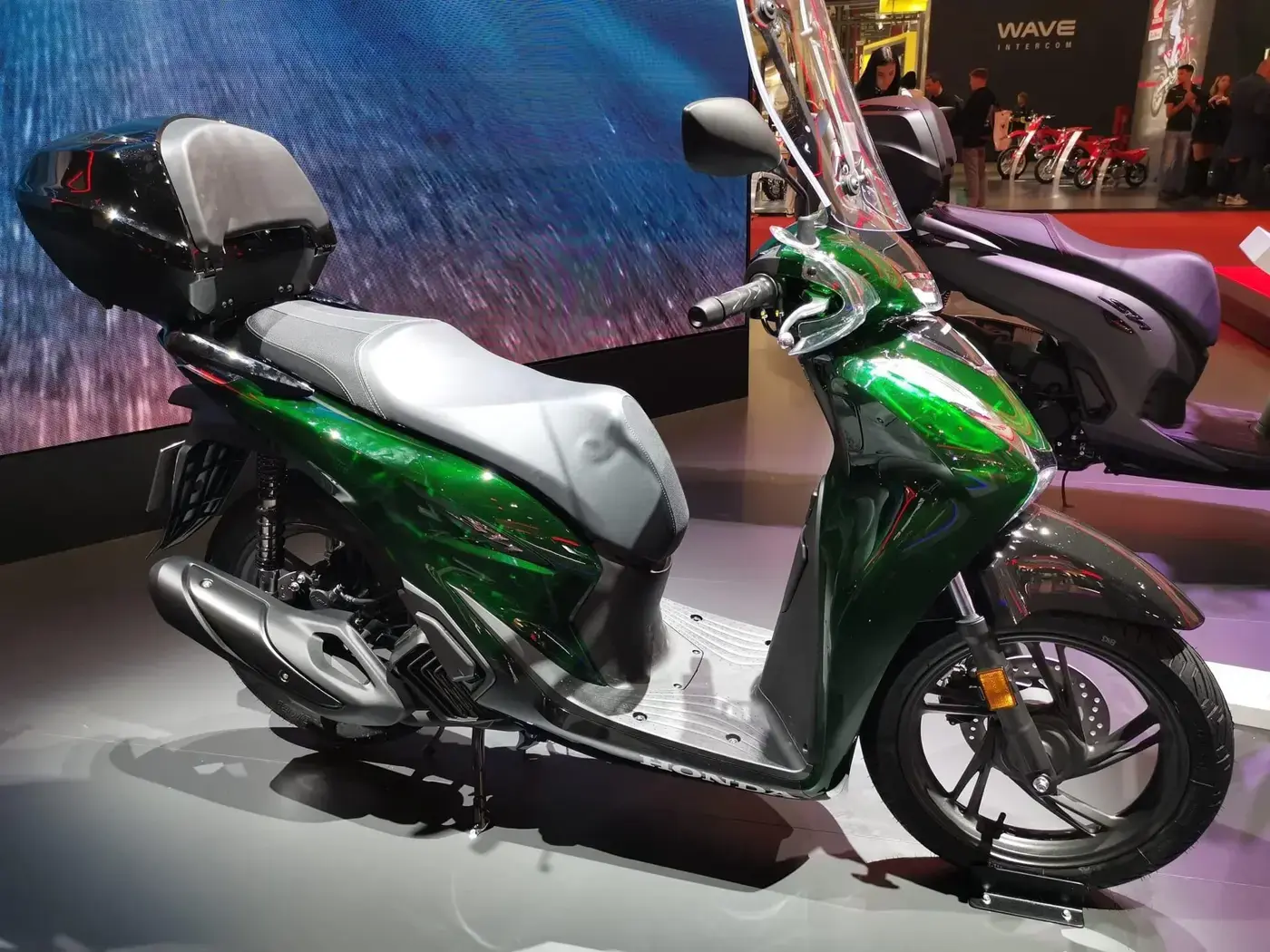 Honda SH, scooter — vue extérieure