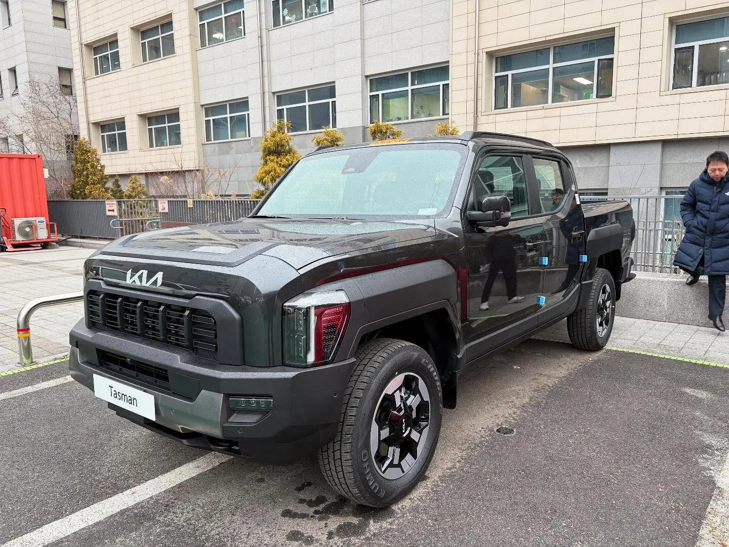 Kia Tasman