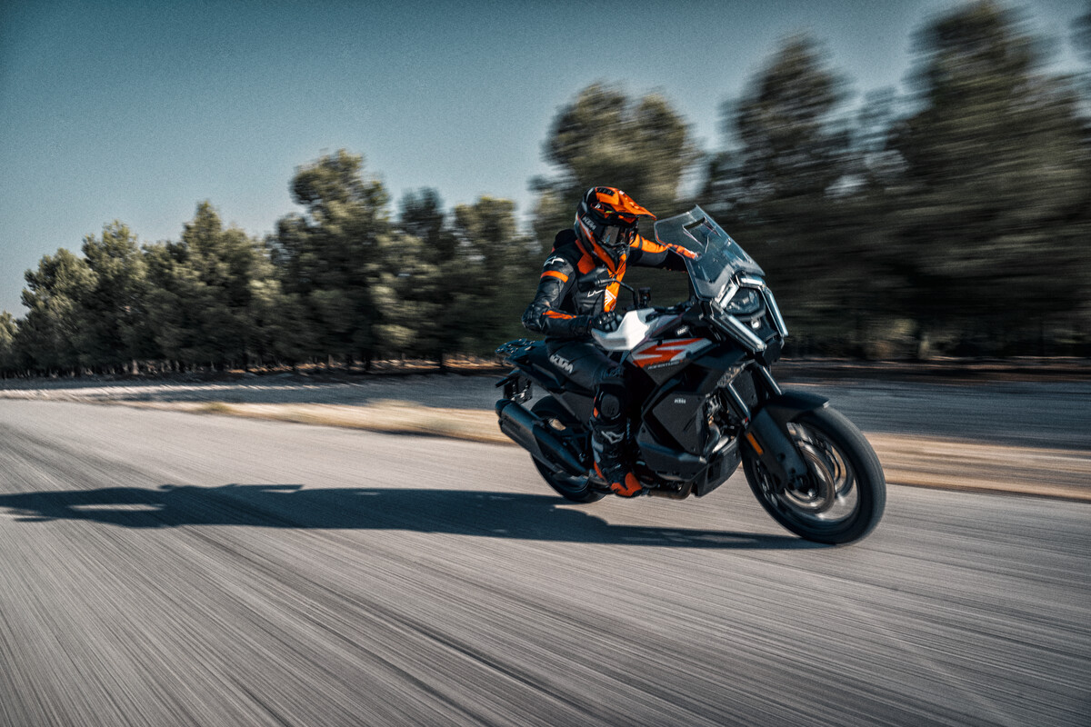 KTM 1390 SUPER ADVENTURE S - Puissance de 173 cv