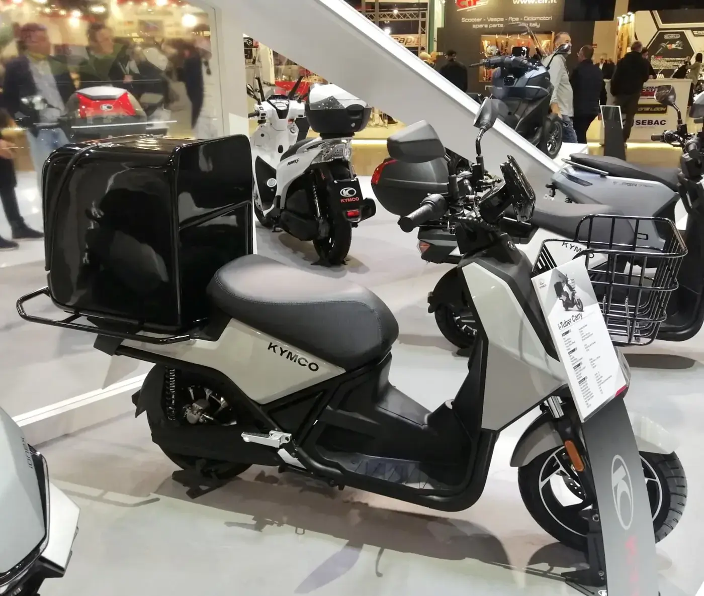 Kymco Carry, scooter — vue extérieure