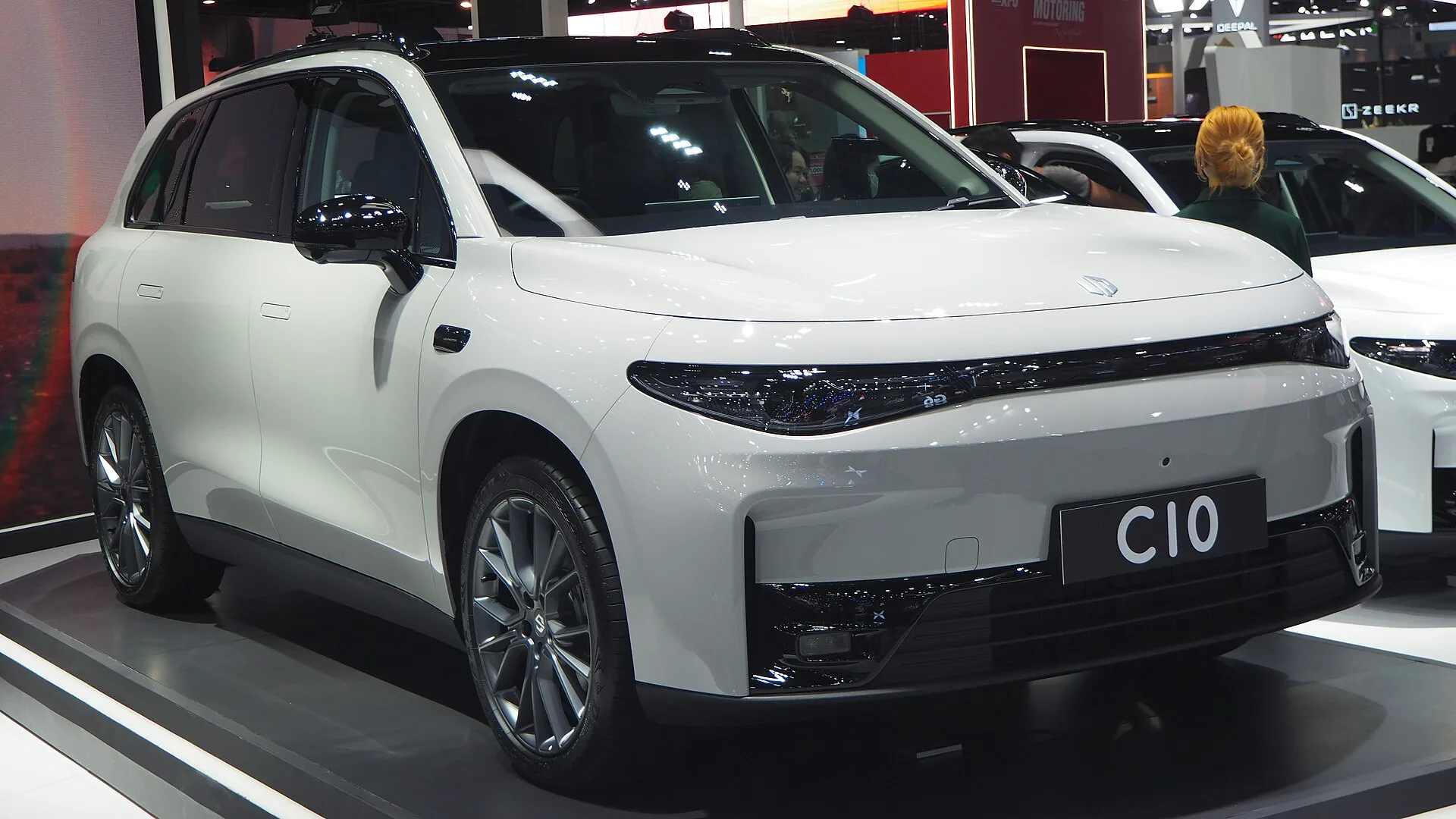Leapmotor C10