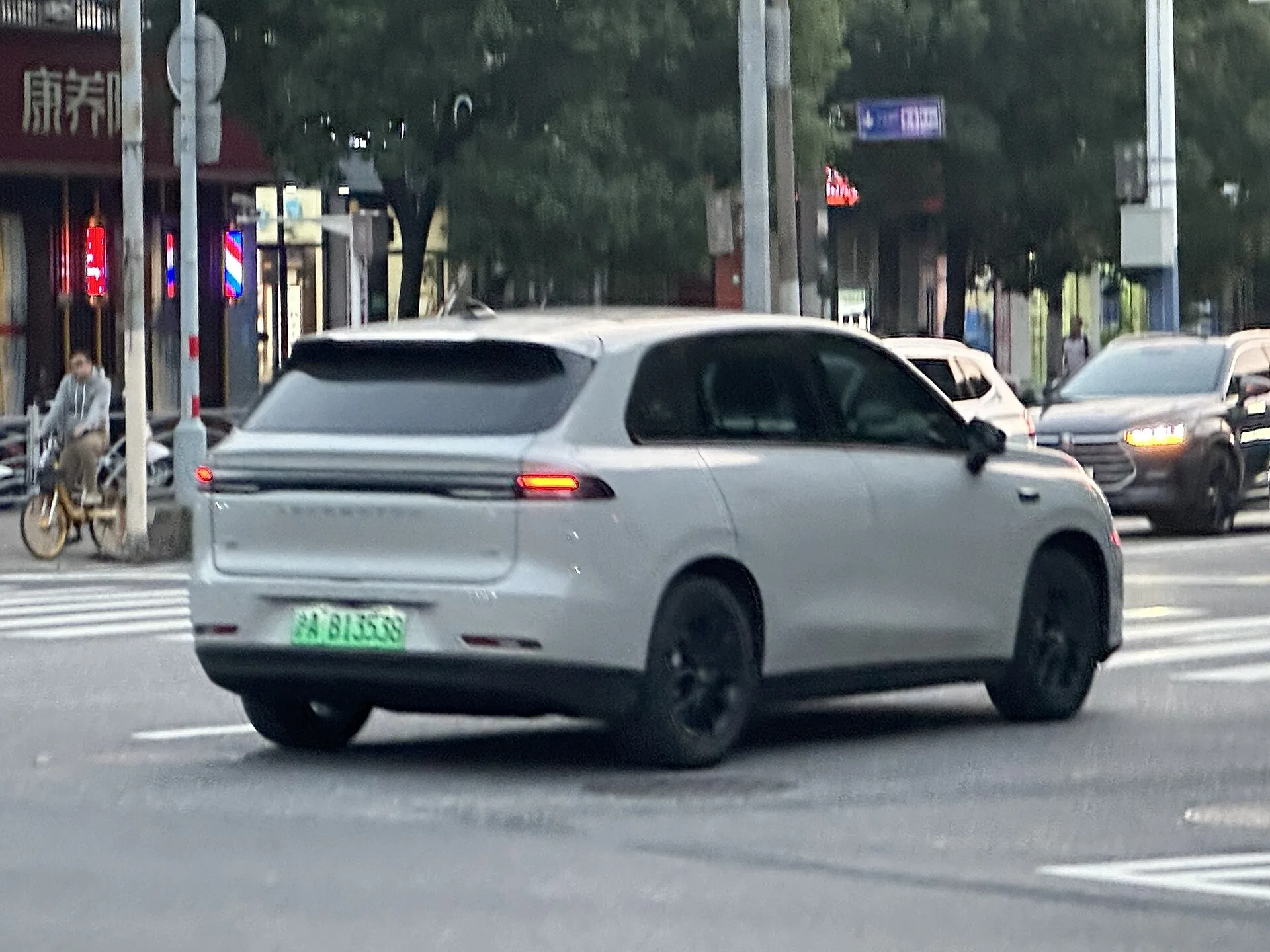 Leapmotor C10