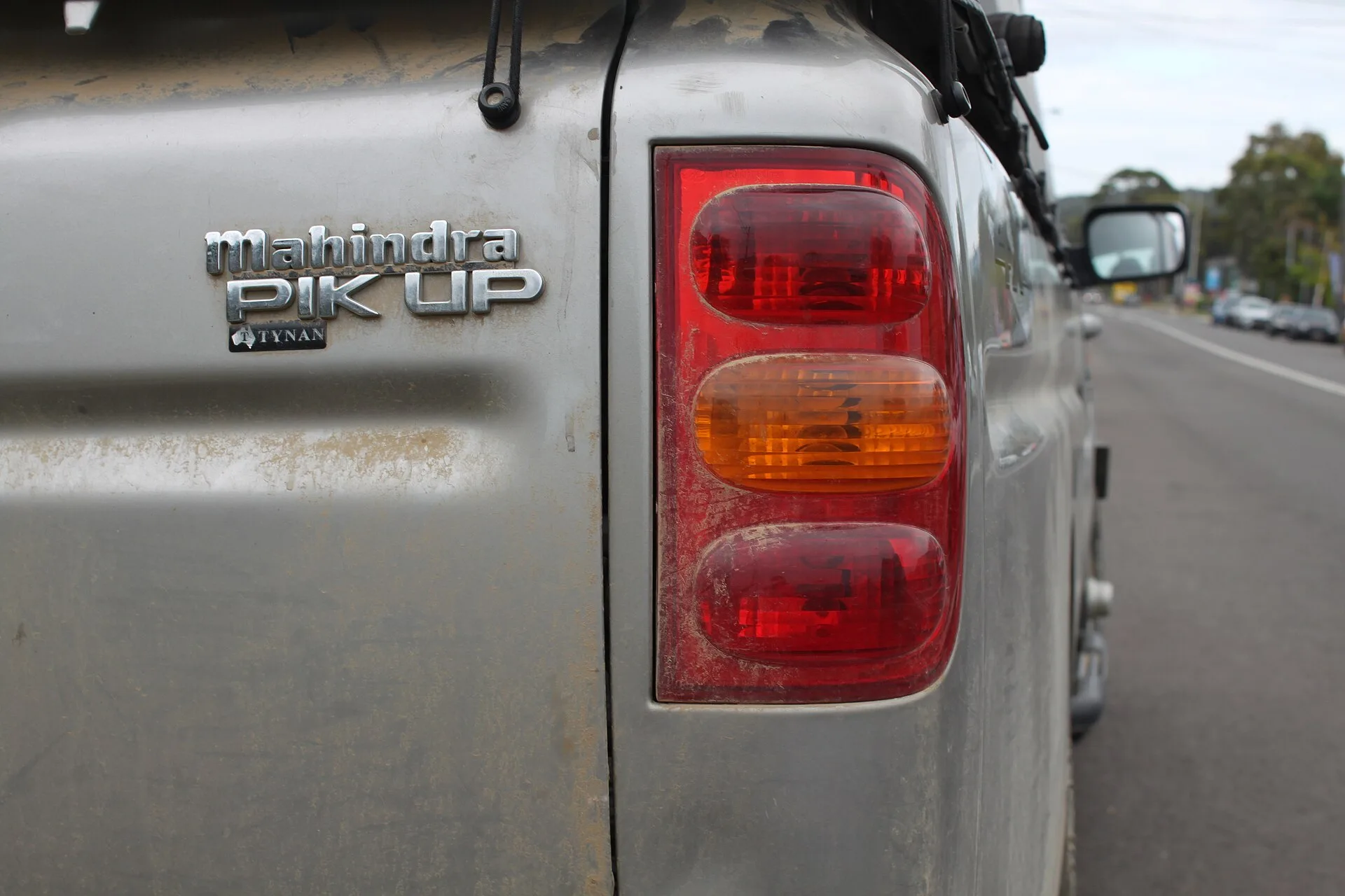 Mahindra PIK-UP