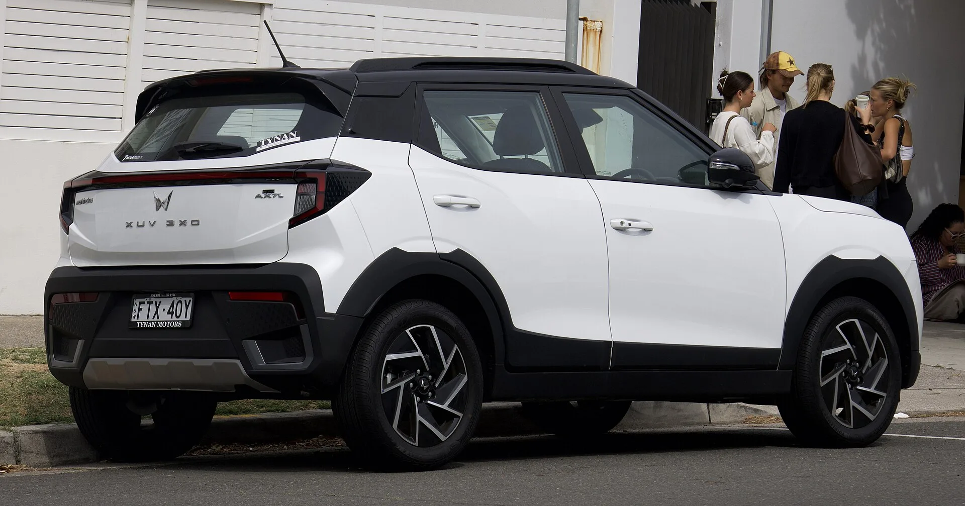 Mahindra XUV 3XO