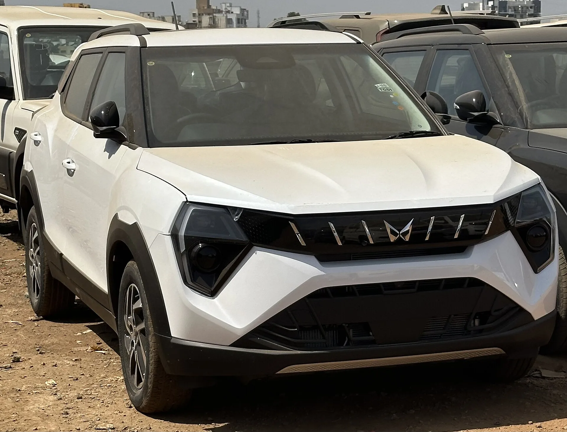 Mahindra XUV 3XO