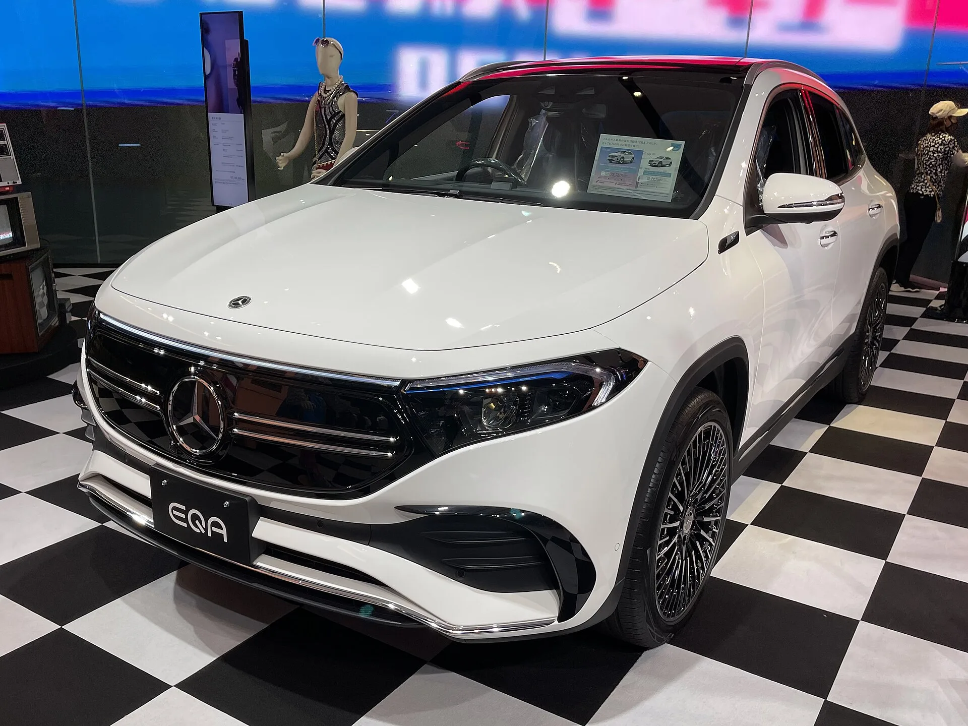 Mercedes-Benz EQA