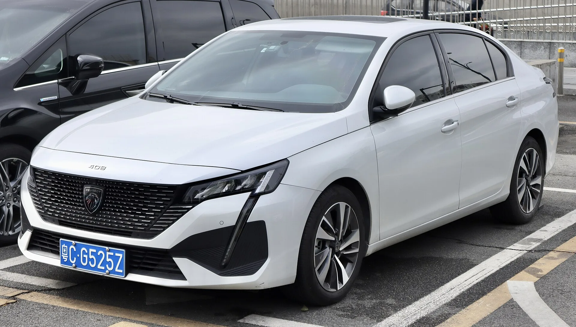 Peugeot 408