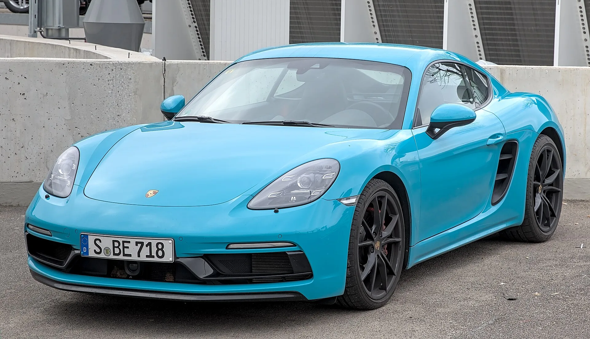 Porsche 718 Cayman