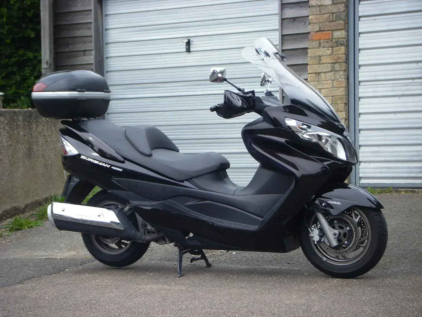 Suzuki Burgman, scooter — vue extérieure