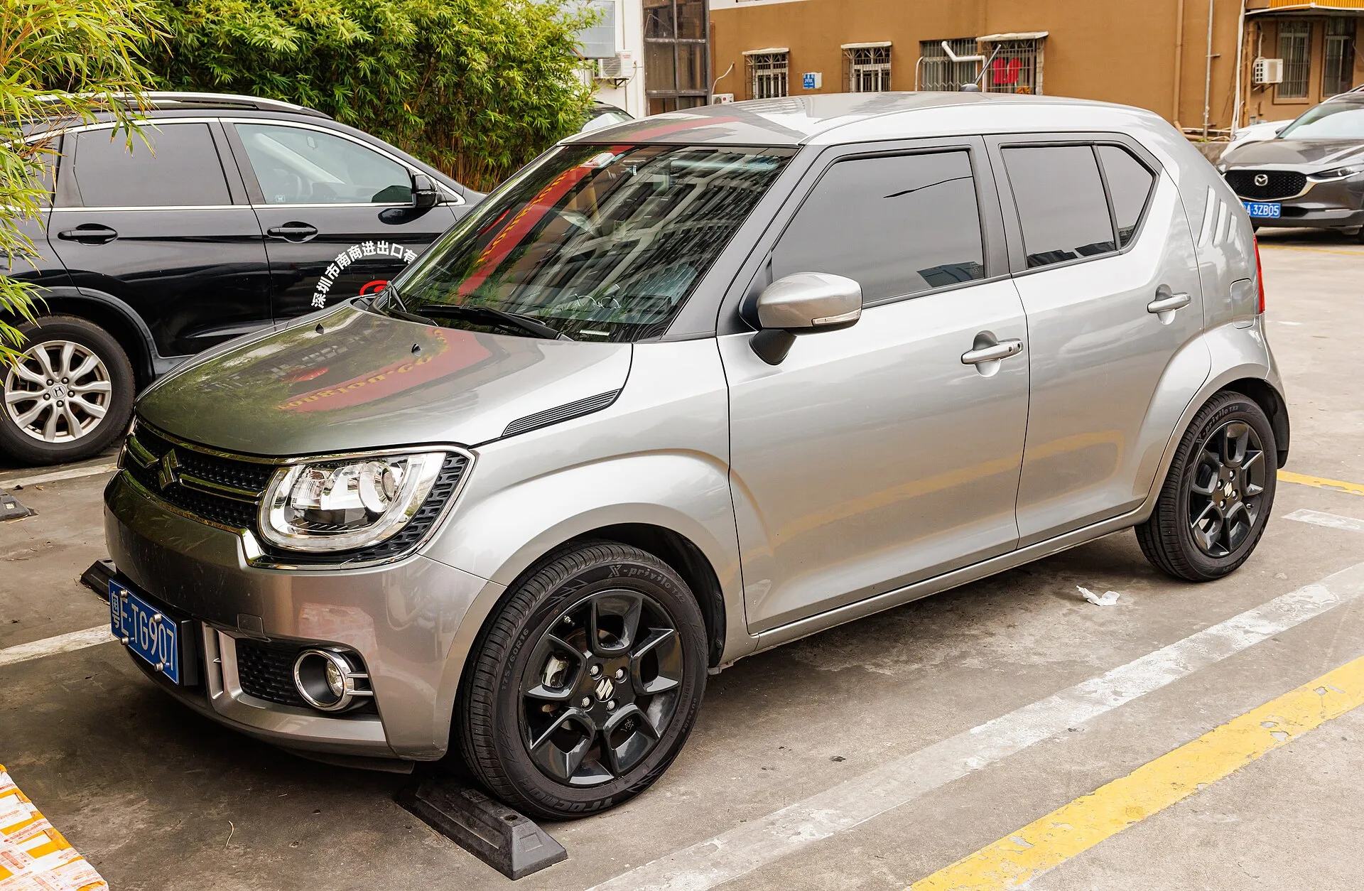 Suzuki Ignis