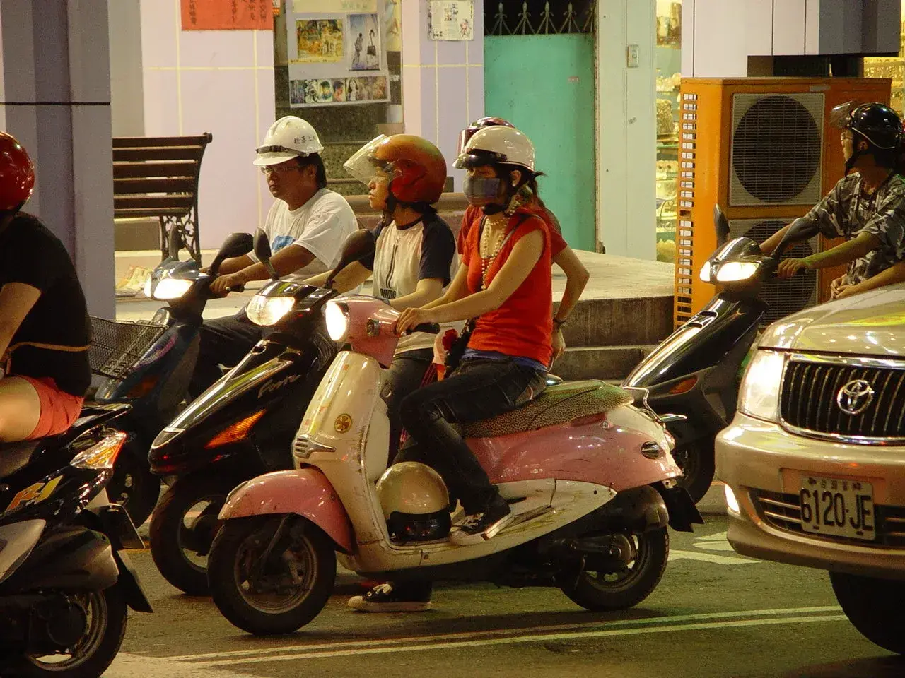 SYM Fiddle, scooter — vue extérieure
