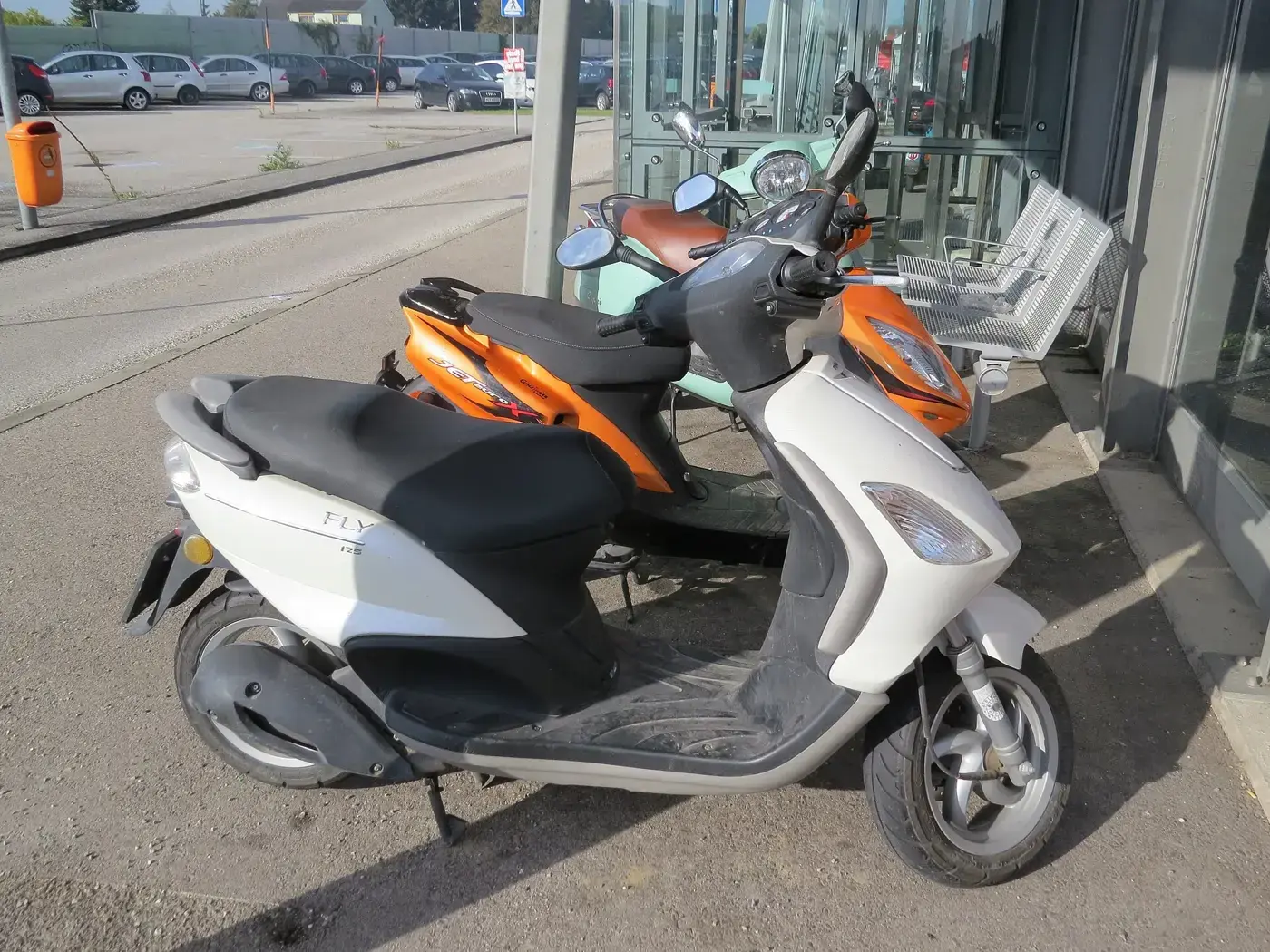 SYM JET X, custom — vue extérieure