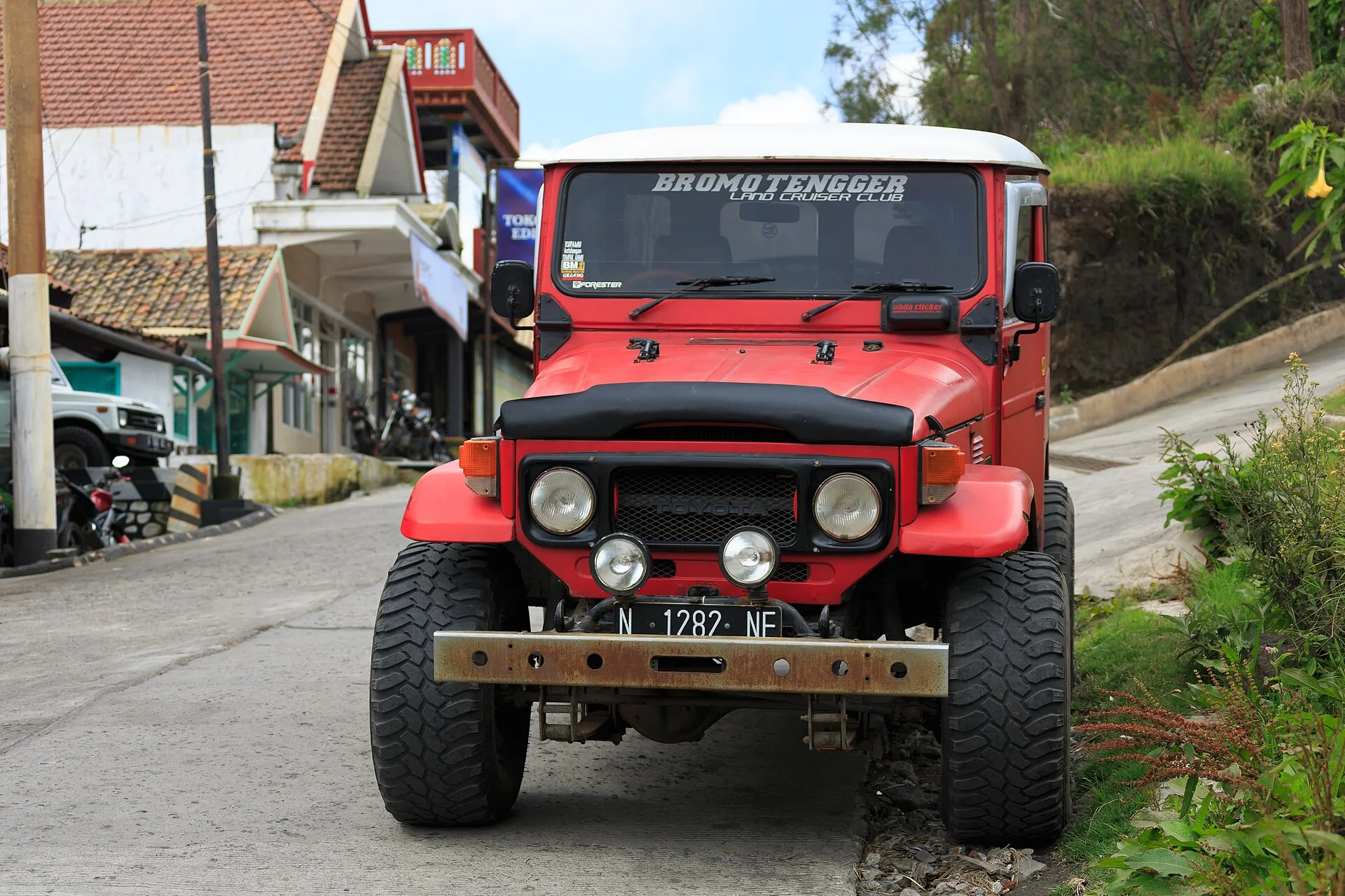 Toyota Land Cruiser