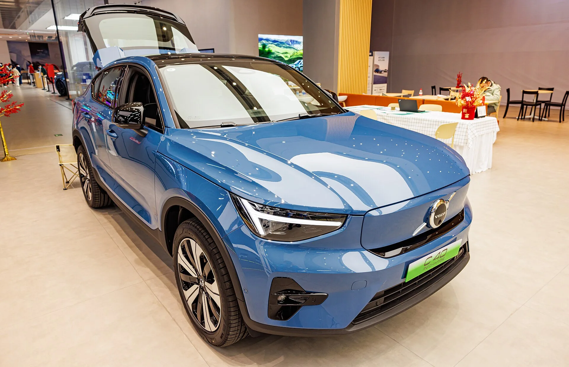 Volvo C40