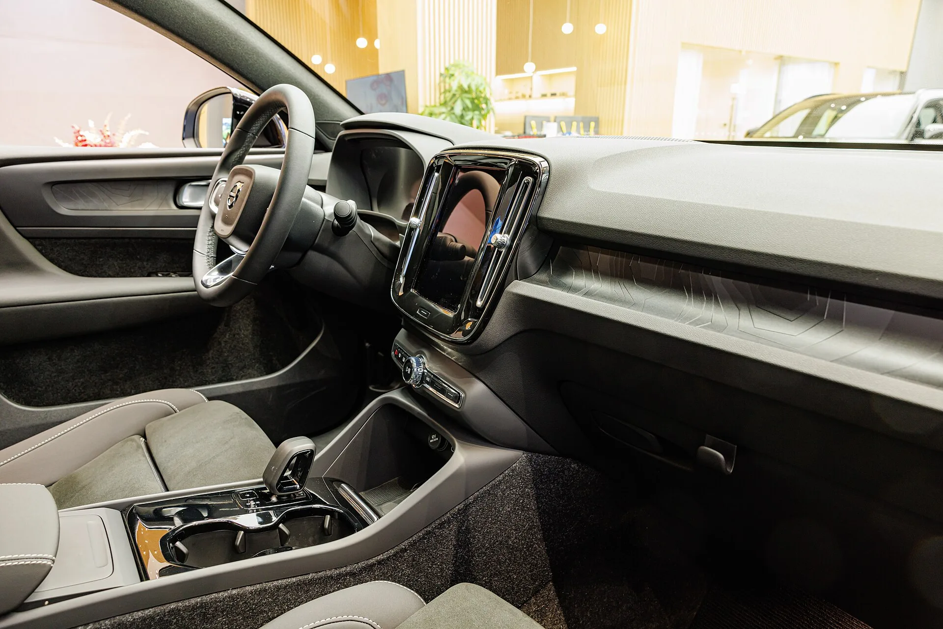 Volvo C40