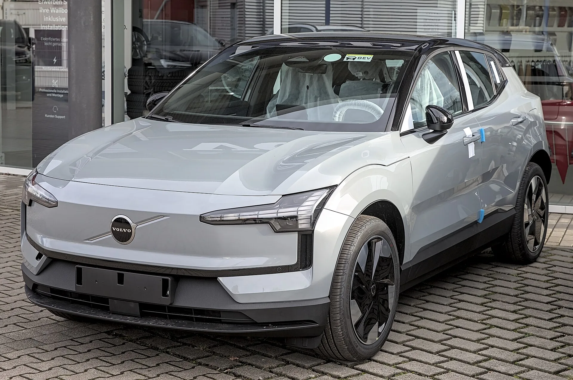 Volvo EX30
