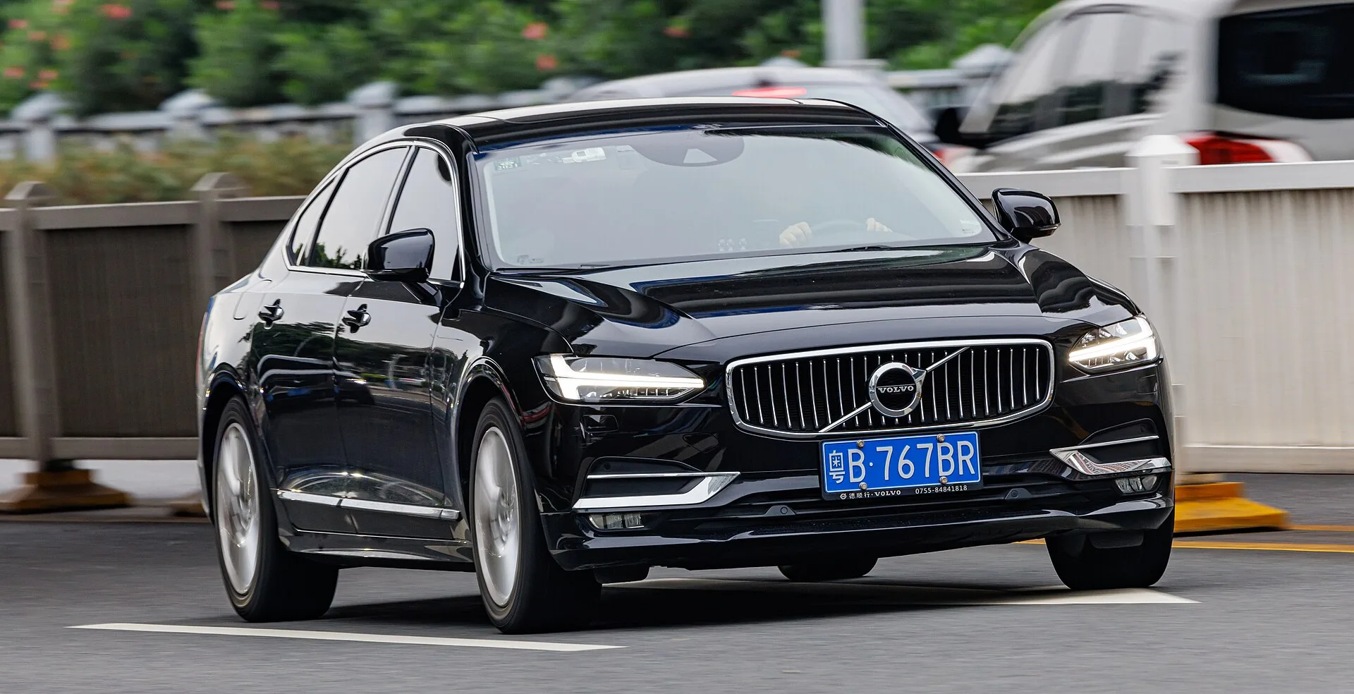 Volvo S90