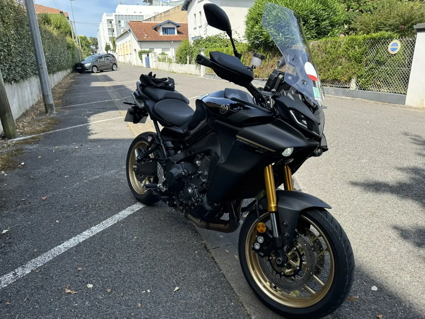 Yamaha TRACER 9 GT, sportive — vue extérieure
