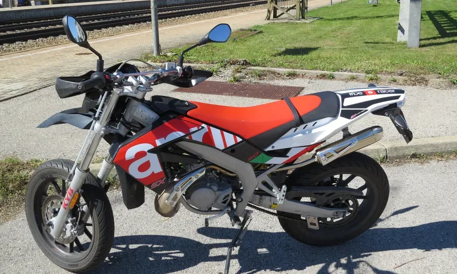 Aprilia SX