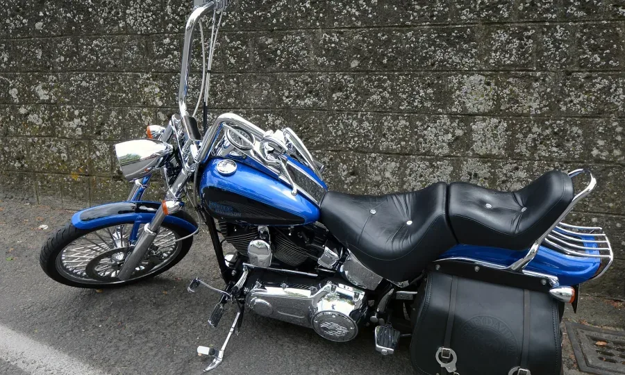 Harley-Davidson STREET Bob